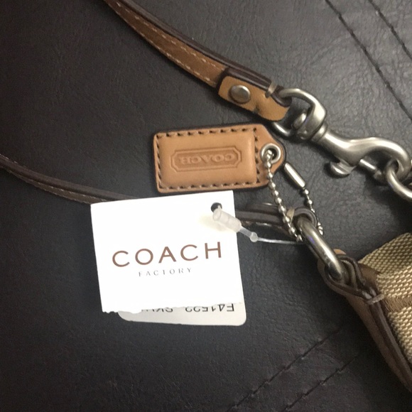 Coach Wristlet - Picture 2 of 2